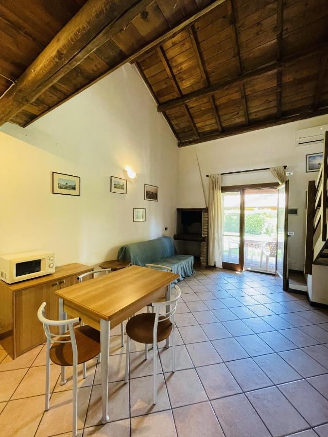 Apartamento Borgo del Nibbio Porto Levante Exterior foto